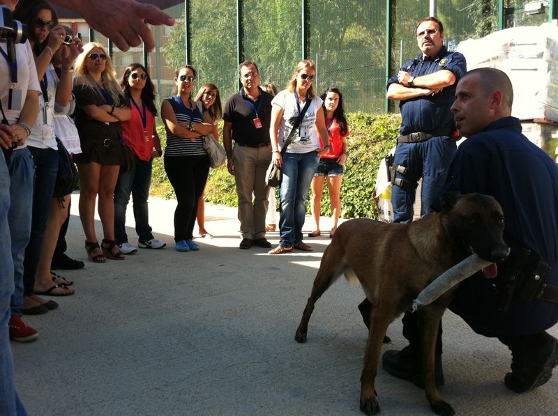 Un perro detector localiza el cadáver de un anciano en Beliades