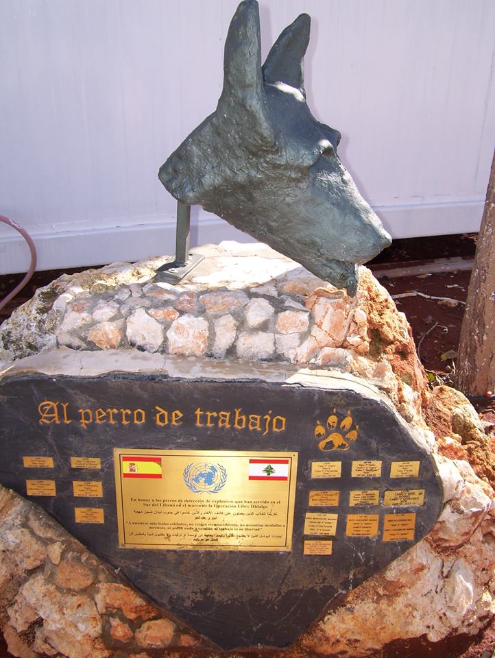 Una colección de homenajes a los perros de trabajo