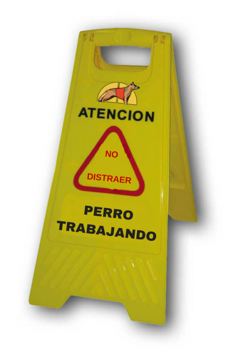 No distraer: perro trabajando