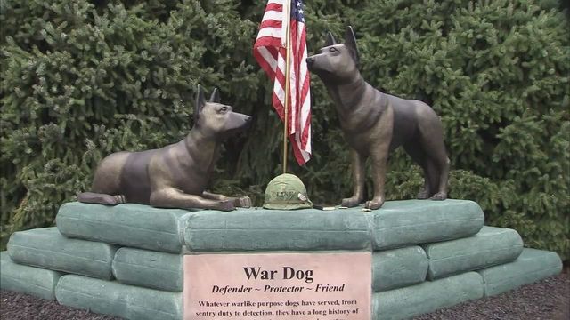 Monumento al Perro de Guerra